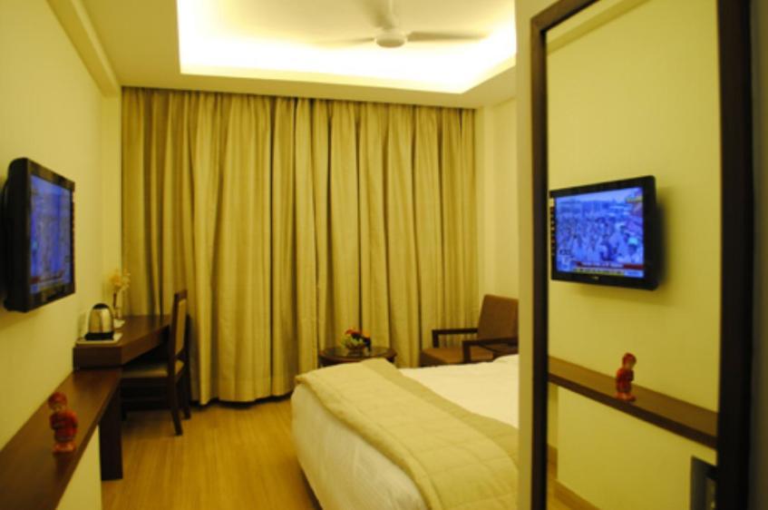 Hotel Forest Avenue - Best Luxury Hotel In Dehradun Værelse billede