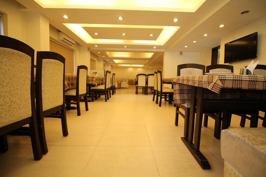 Hotel Forest Avenue - Best Luxury Hotel In Dehradun Eksteriør billede