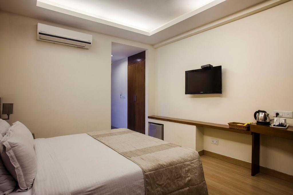 Hotel Forest Avenue - Best Luxury Hotel In Dehradun Eksteriør billede