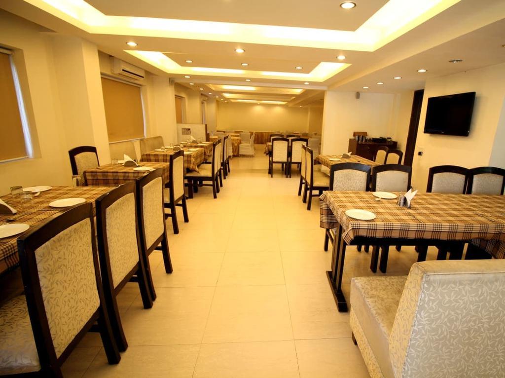 Hotel Forest Avenue - Best Luxury Hotel In Dehradun Eksteriør billede
